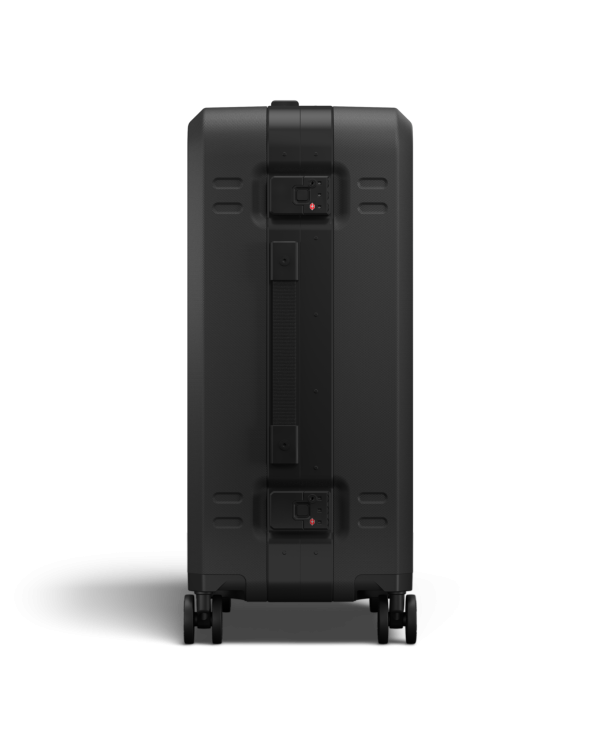 Ramverk Pro Check-in Luggage Medium Black Out Online Hot Sale